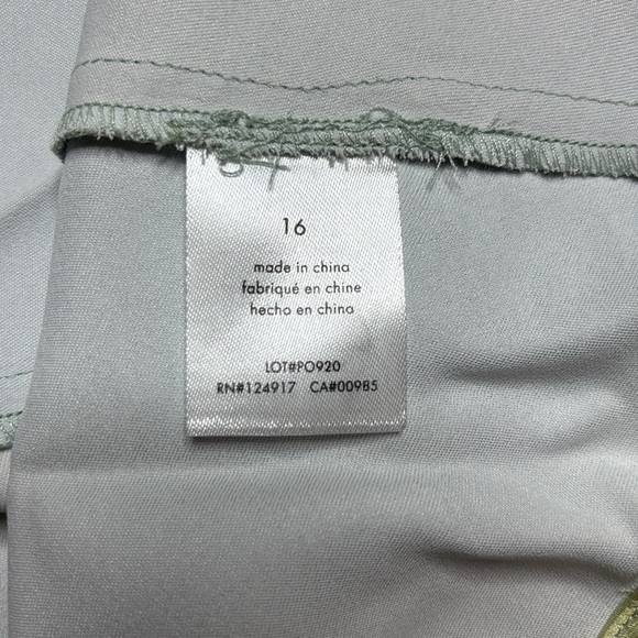 NEW WEWOREWHAT Cowl Mini Dress in Watercolor Size 16 - Picture 7 of 10